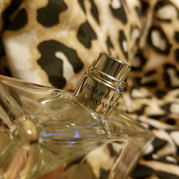 Ralph Lauren Romance 3.4 oz - Picture 3 of 4